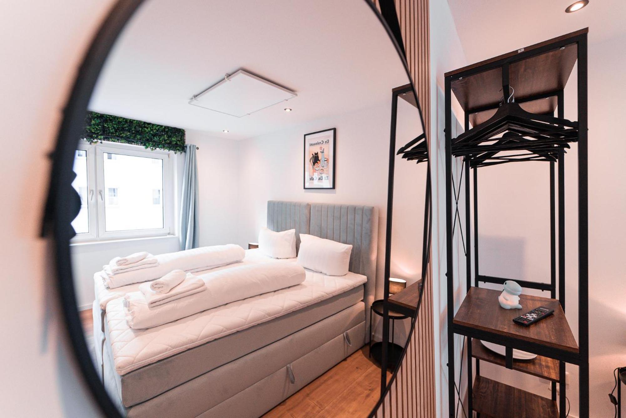 Apartamento Unique Gneisenau Wohlfuehloase Ulm Exterior foto