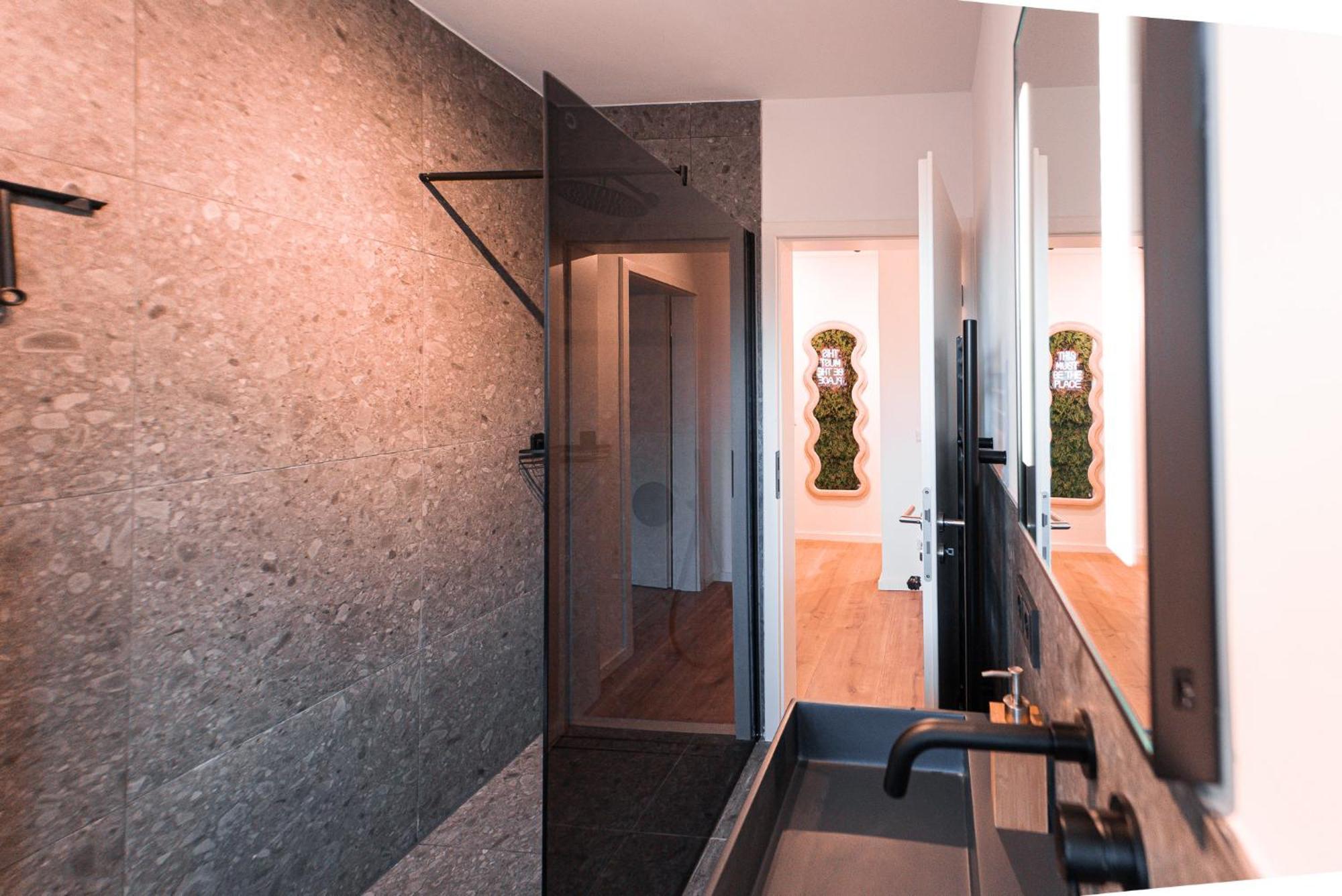 Apartamento Unique Gneisenau Wohlfuehloase Ulm Exterior foto